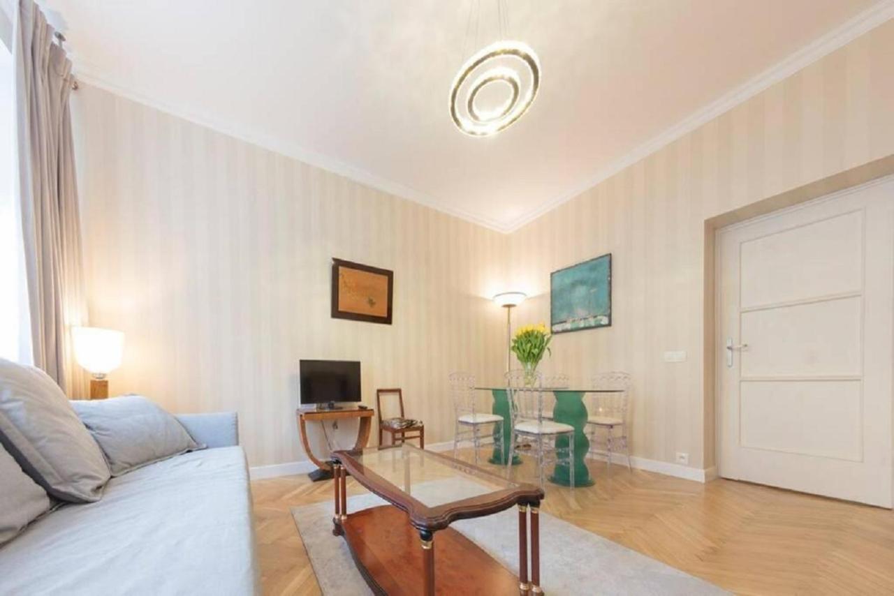Super Luxury And Cozy- Golden Apartments- City Center Warschau Exterior foto